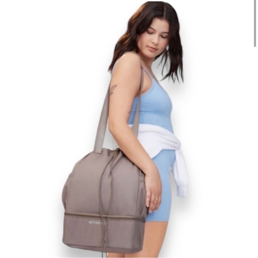 Beyond Yoga gym bag